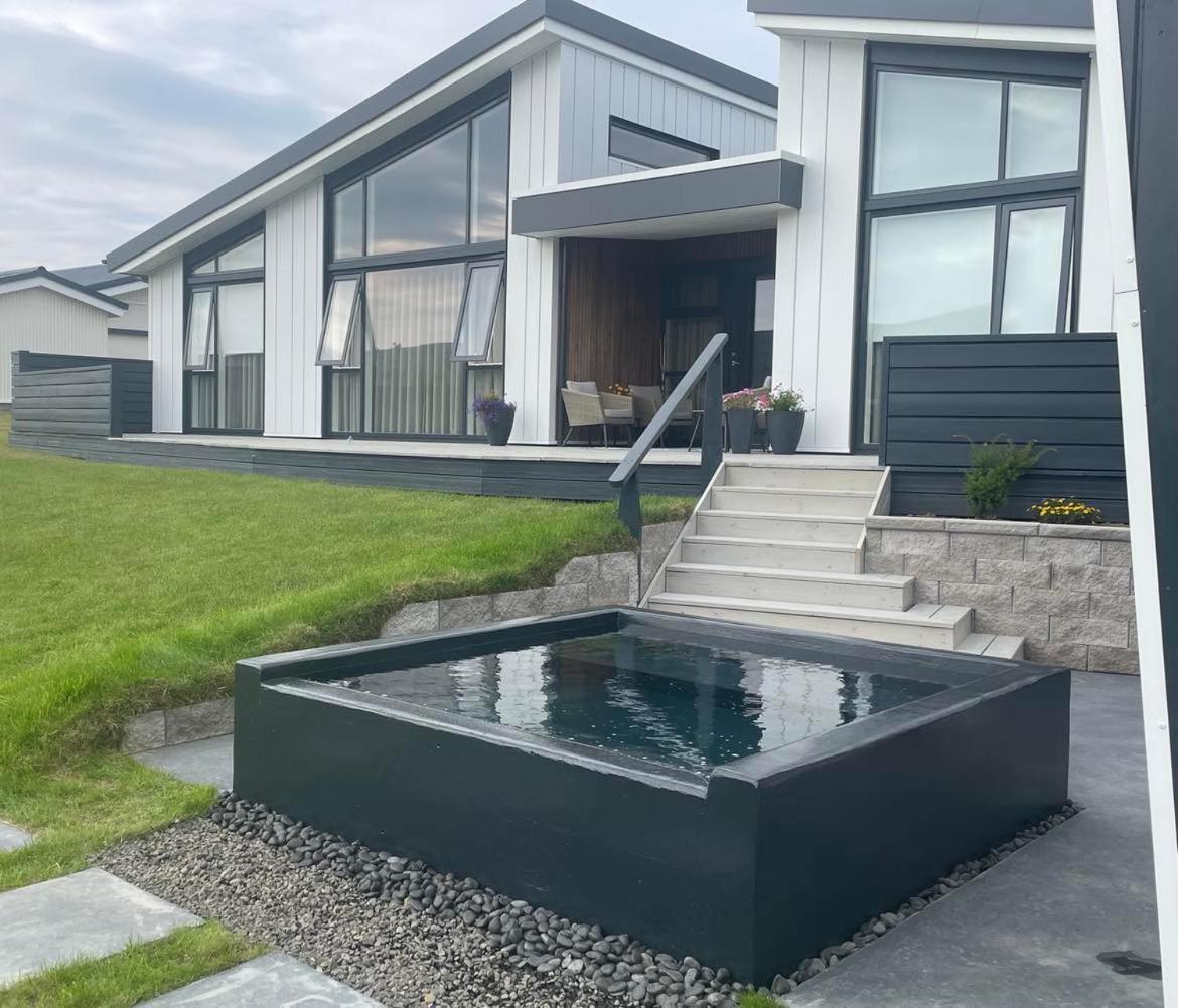 Holt Villa 레이크홀트 외부 사진